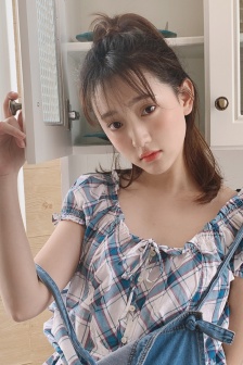 婚后被调教当众高潮H喷水视频